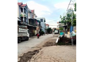 Đất đẹp Thanh Oai, mặt trục chính xe 45 chỗ tránh nhau, kinh doanh sầm uất, sổ vuông đẹp